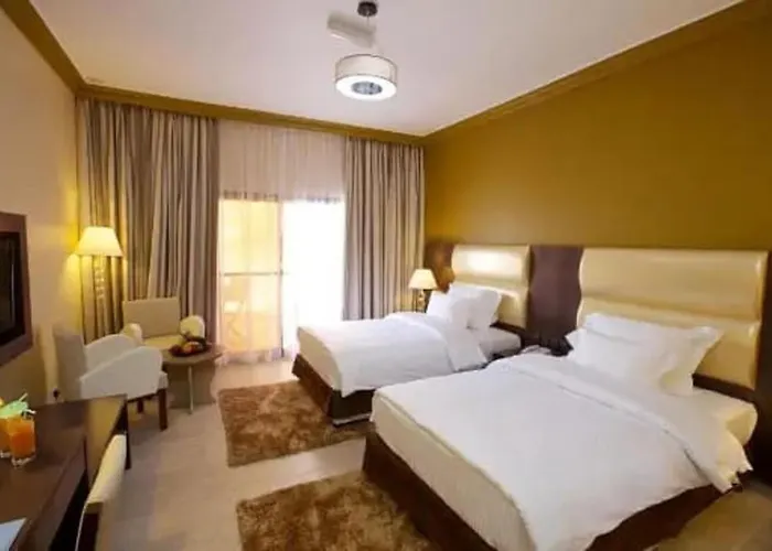 Up Town Hotel